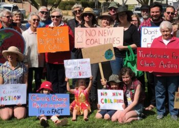 Australians protest against coal mining. Photo credit: School Strike 4 Climate via Wikipedia